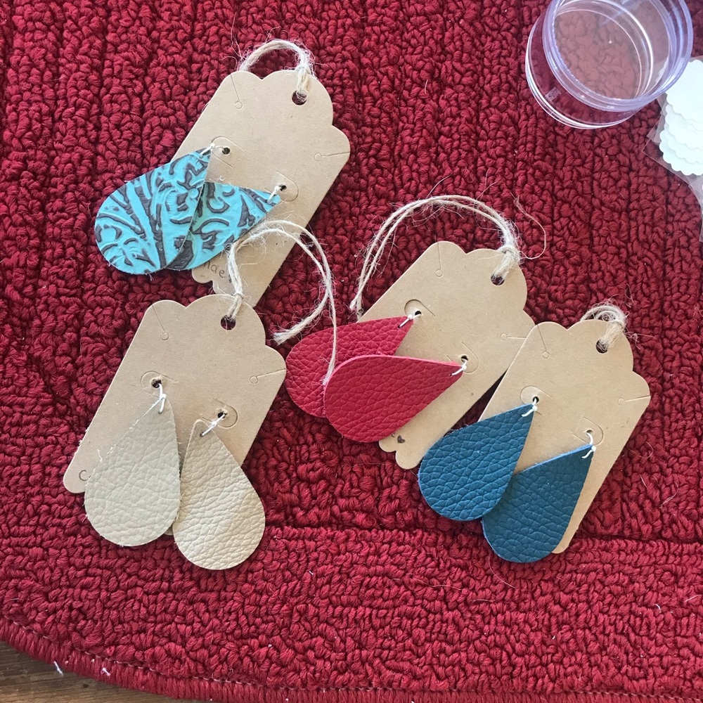 Handmade Genuine Leather earrings 🤩
